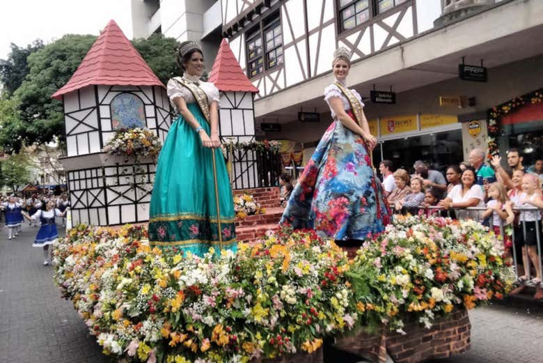 Excursión al Oktoberfest de Blumenau