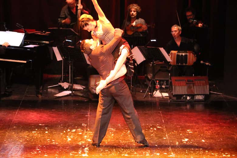 Espectáculo en Palacio Tango