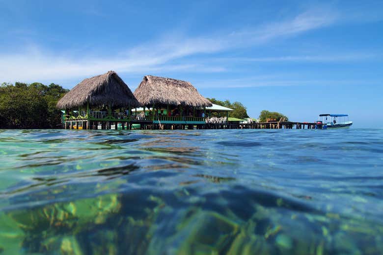 Excursión a Cayo Zapatilla y Cayo Coral en barco
