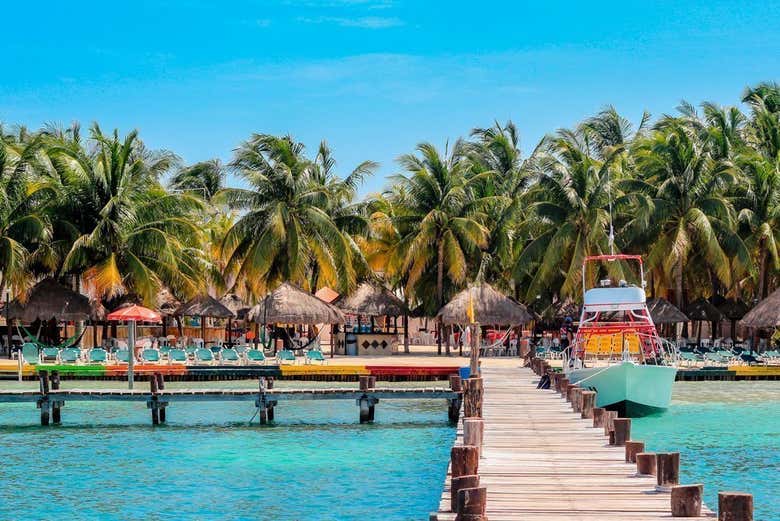 Excursión privada a Isla Mujeres en barco