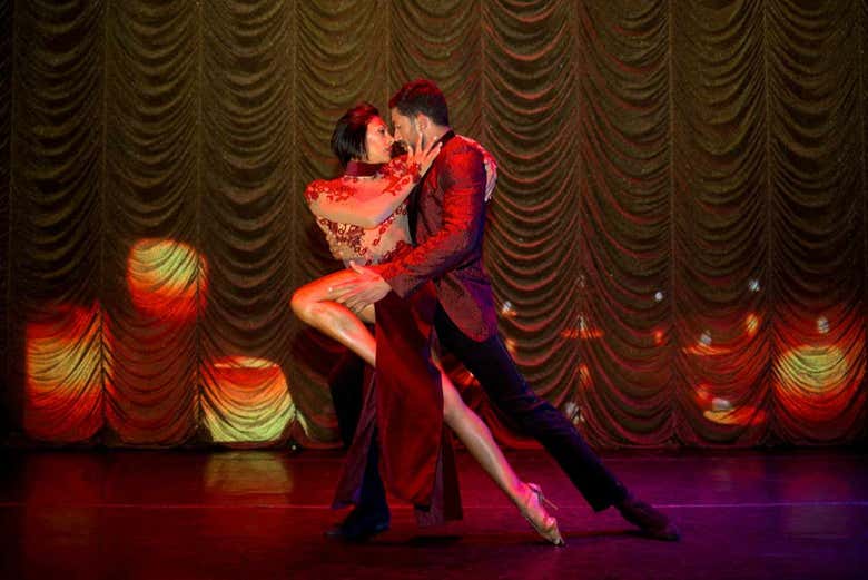Espectáculo en Madero Tango