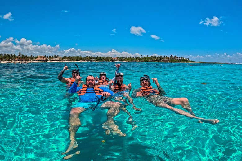 Excursión a Tulum y Akumal + Snorkel en cenote maya