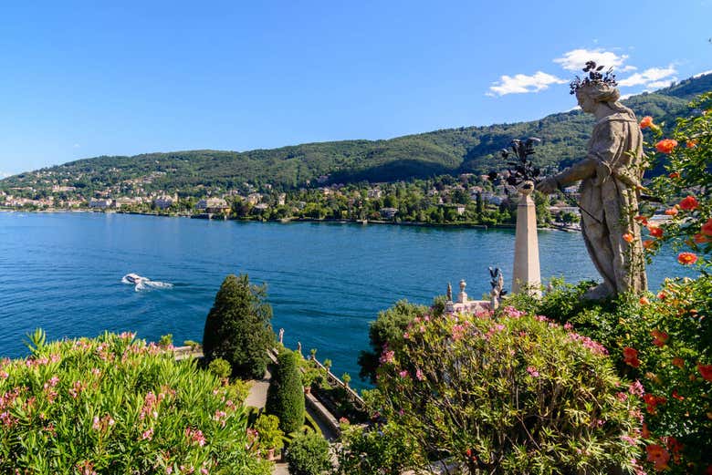 Barco turístico de las islas Borromeas