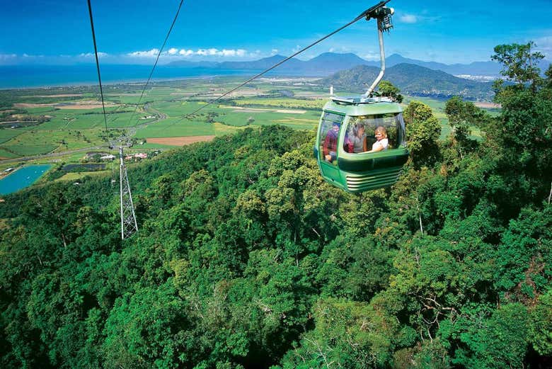 Excursión a Kuranda en tren panorámico + Teleférico