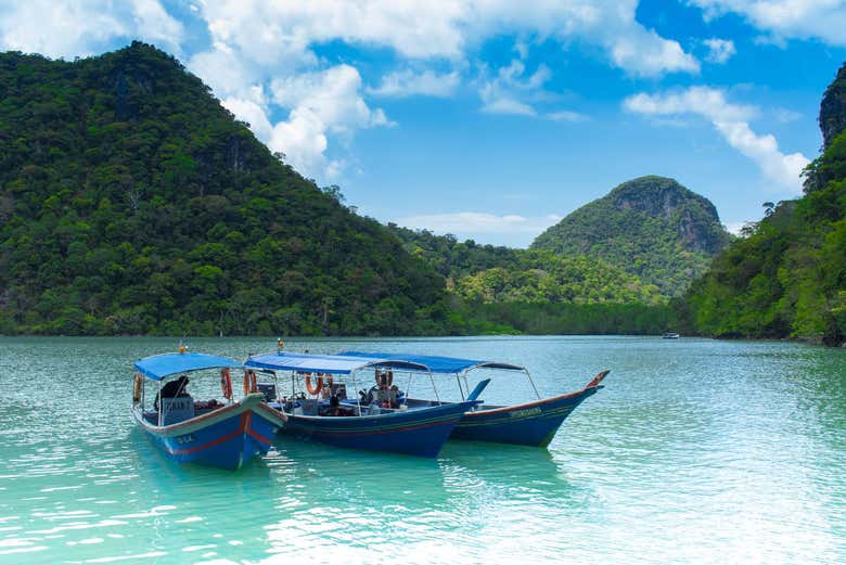 Excursión a la isla de Beras Basah
