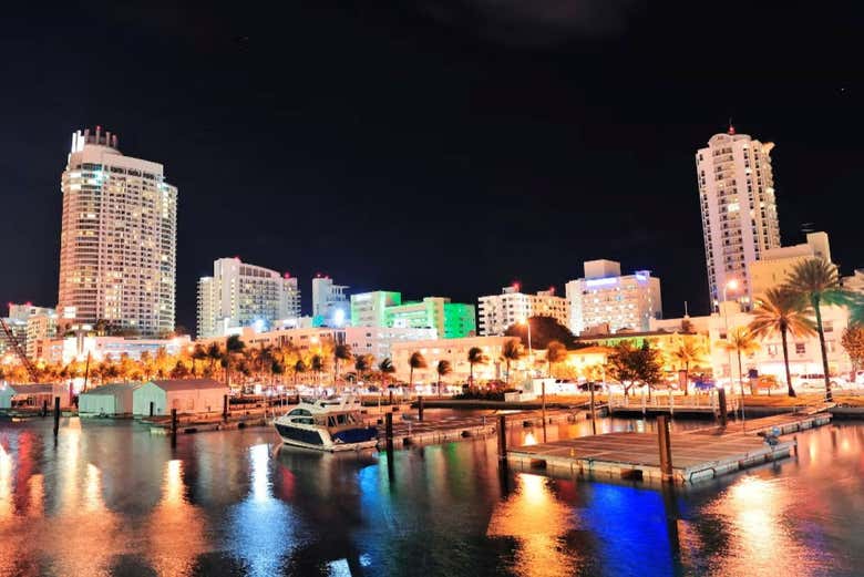Fiesta en barco por Miami