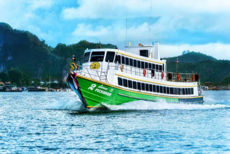 Ferry a Phuket