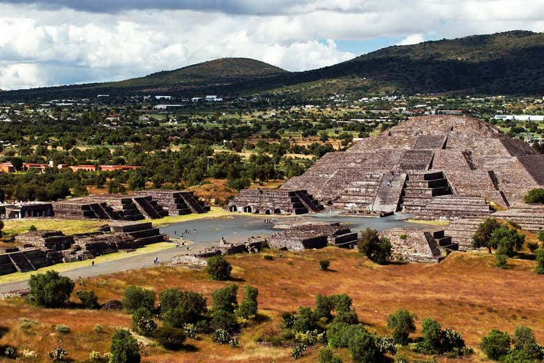 Paseo privado en globo por Teotihuacán