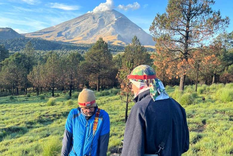 Senderismo por los volcanes Iztaccíhuatl y Popocatépetl al amanecer