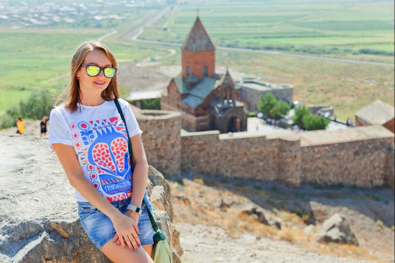 Excursión a Khor Virap, Noravank y Areni-1