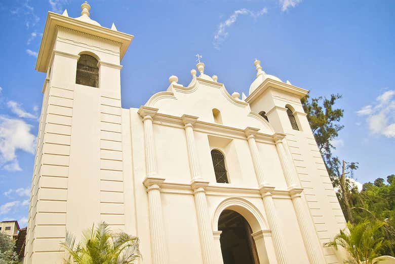 Excursión privada a San Juancito, Santa Lucía y Valle de Ángeles