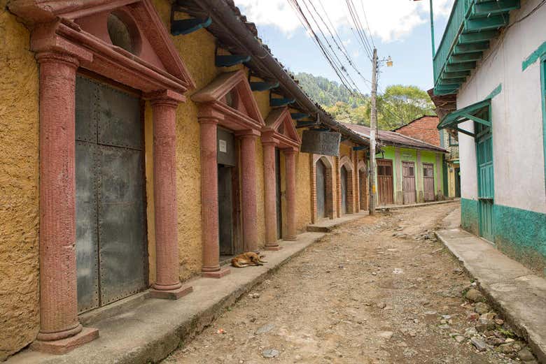 Excursión privada a San Juancito, Santa Lucía y Valle de Ángeles